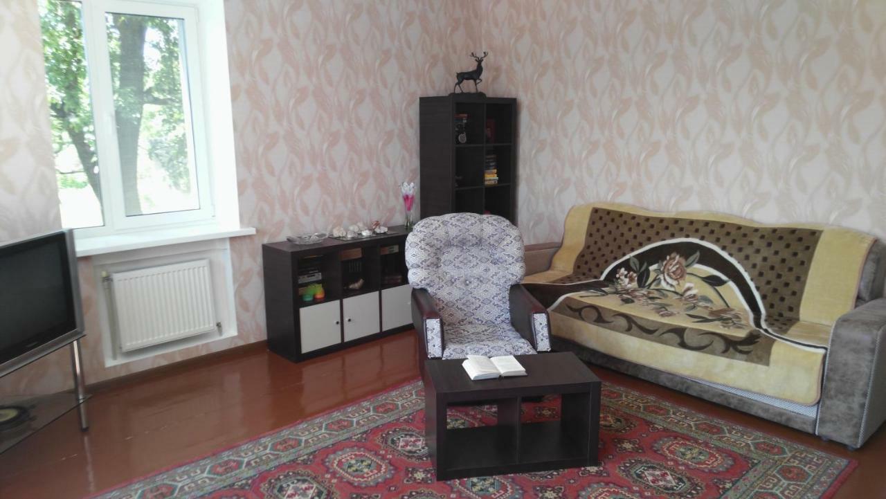 Separate Room Homestay In A Private House, Facilities Shared With Owner Berdychiv Exteriör bild